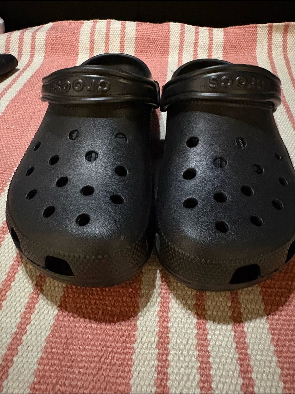 CROCS Women Classic Clog in Black size 9